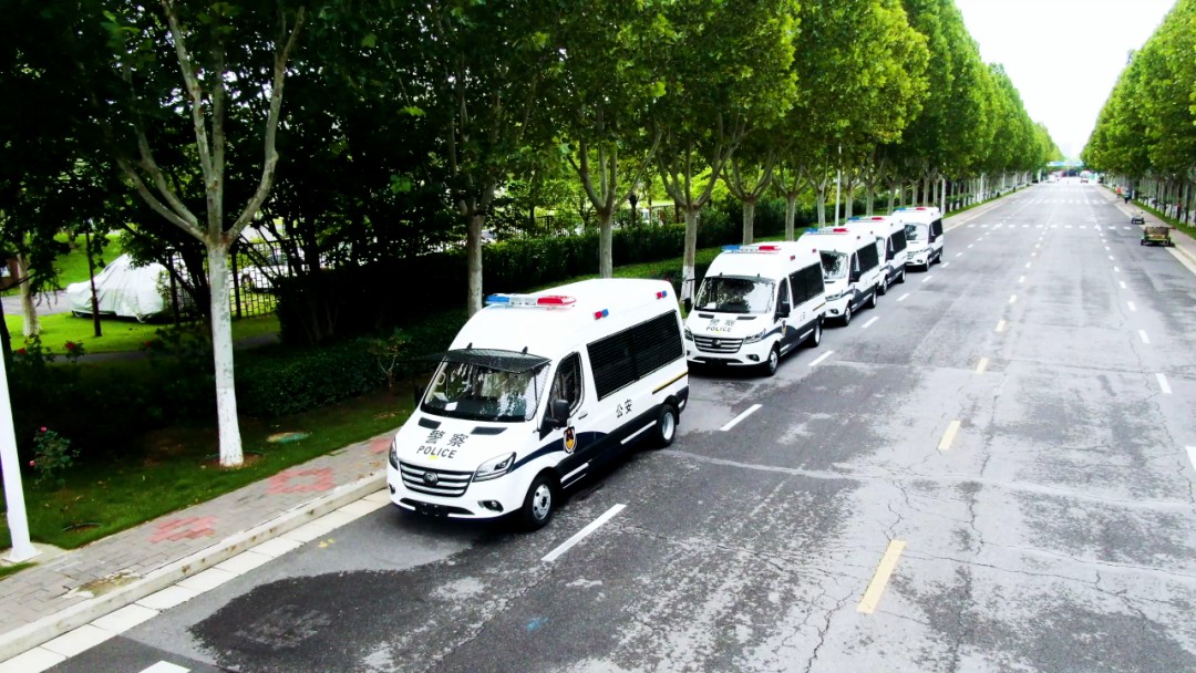 百乐博警力输送车奔赴海南，为自贸港封关构筑安全防线